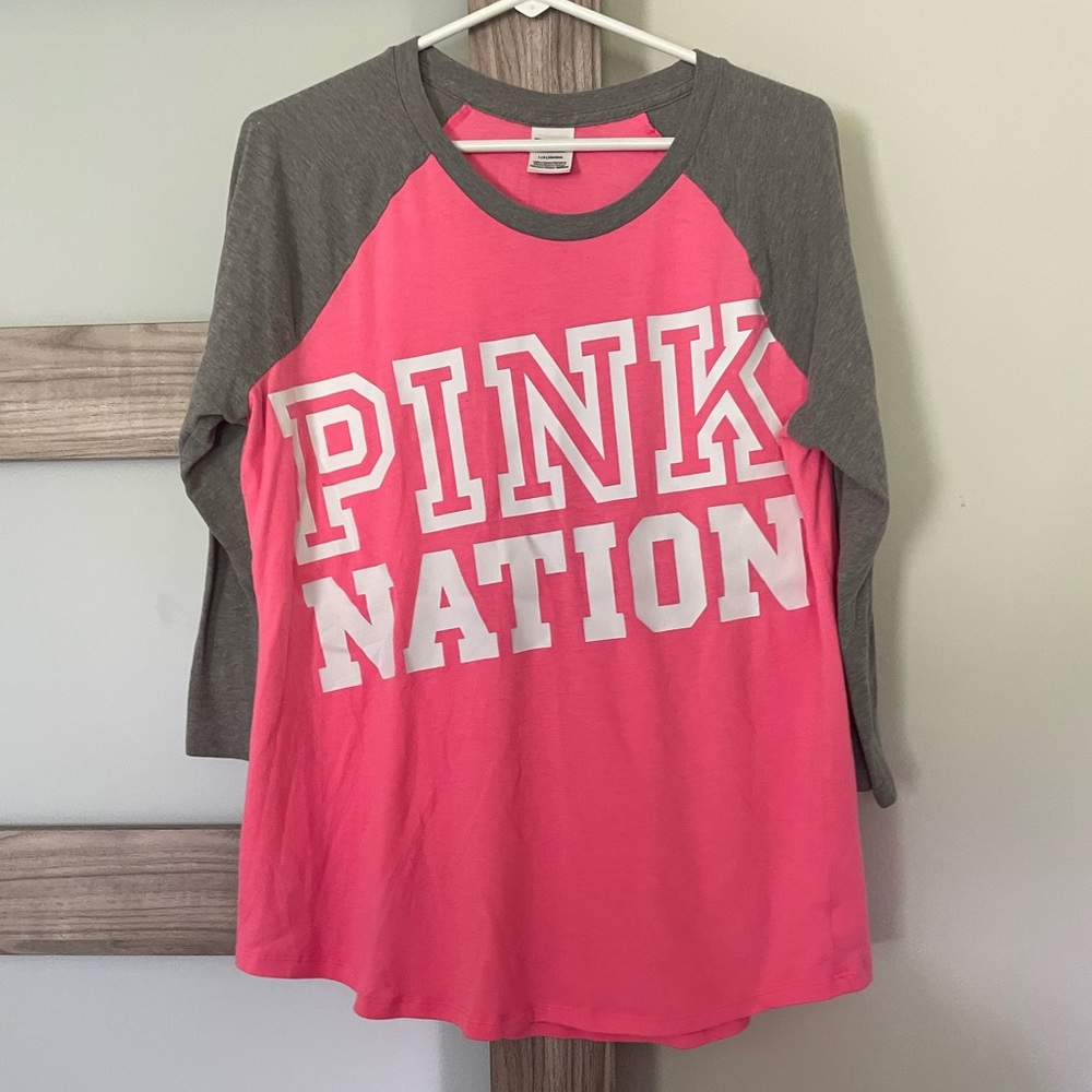 Baseball tee